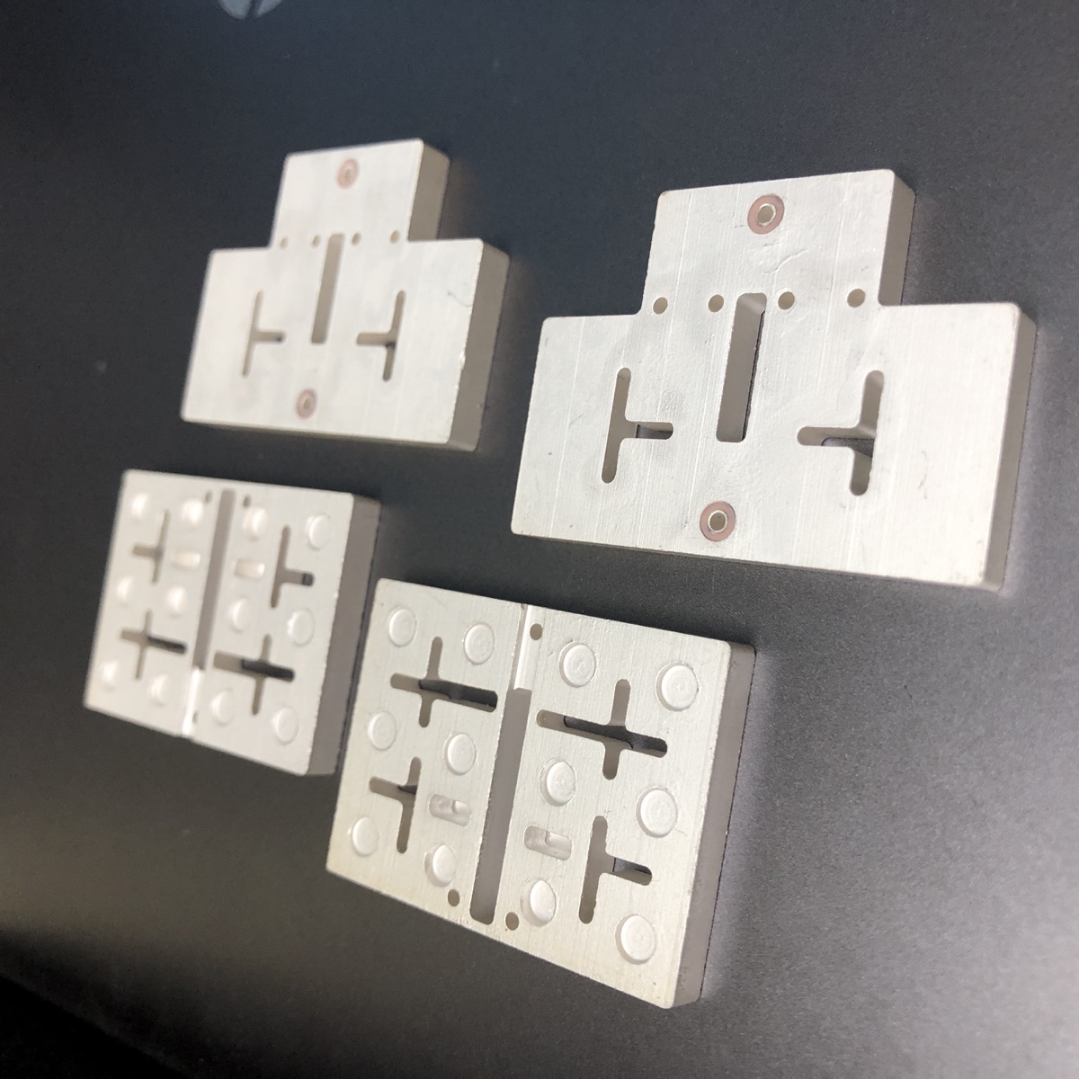 ITF ceramic waveguide filter components